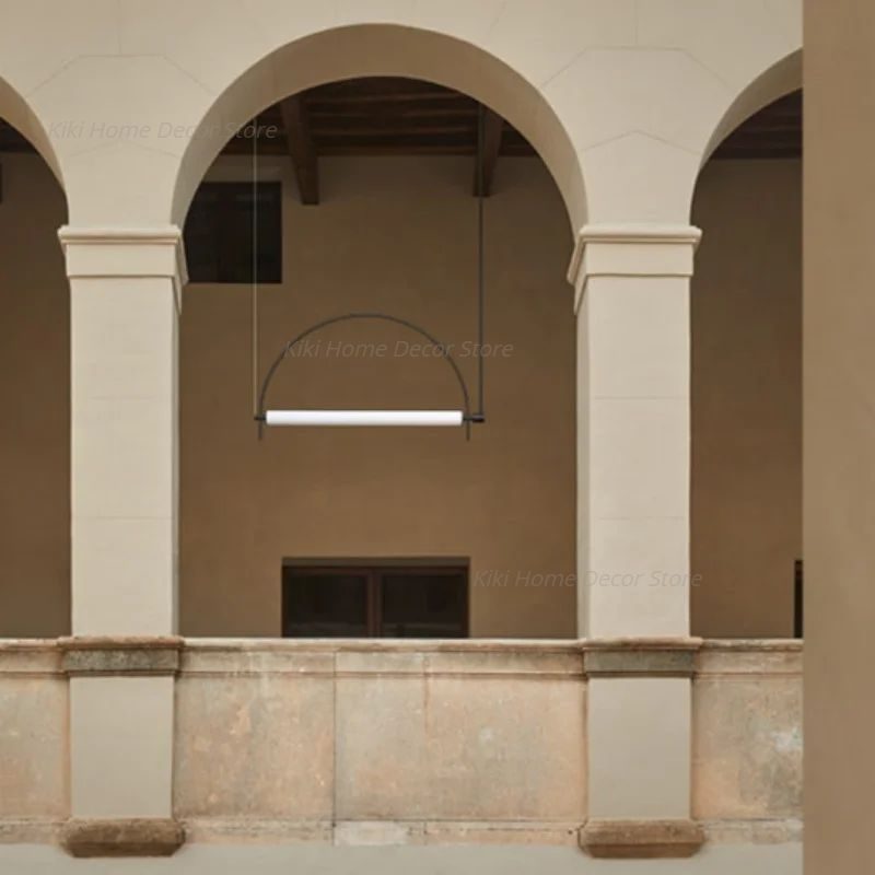Lampe suspendue Arc de designe - Decor Lighting Online avis et prix